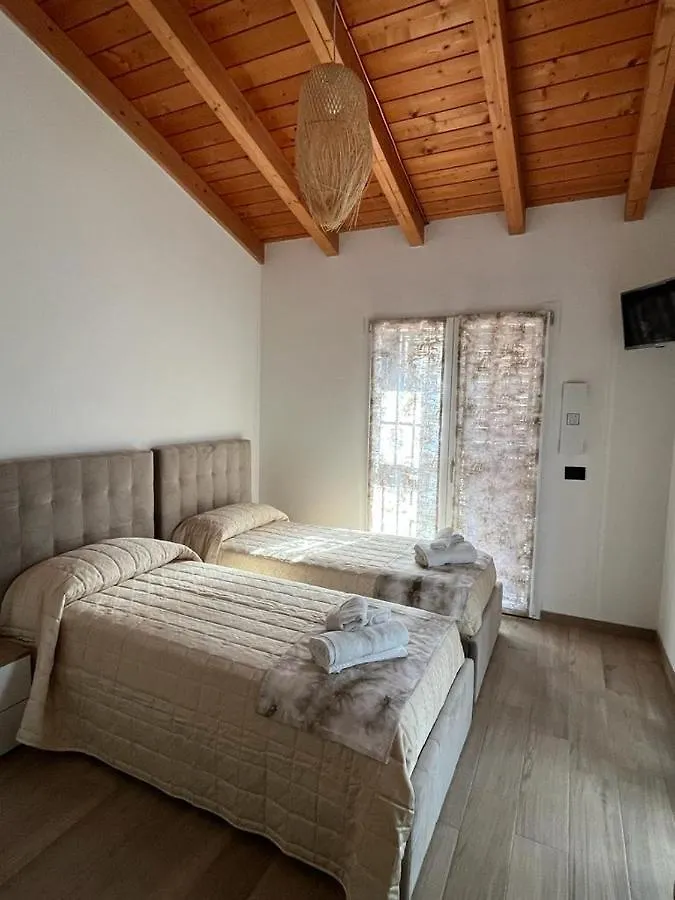 Bed & Breakfast B&B La Villa Rozzano Italy