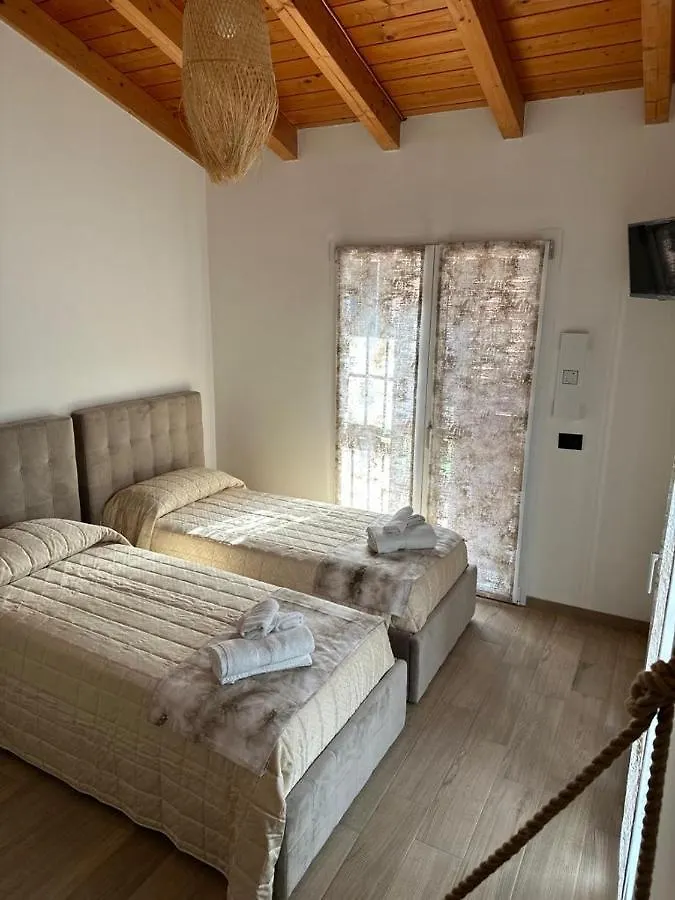 B&B La Villa Rozzano 0*,  Italy